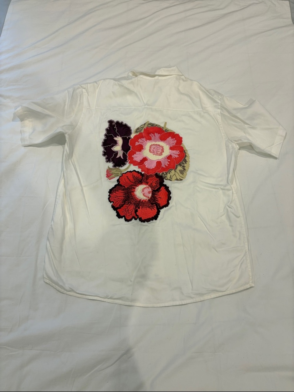 True Tribe Hawaiian White Button-Up Shirt with Red & Pink Floral Appliqué